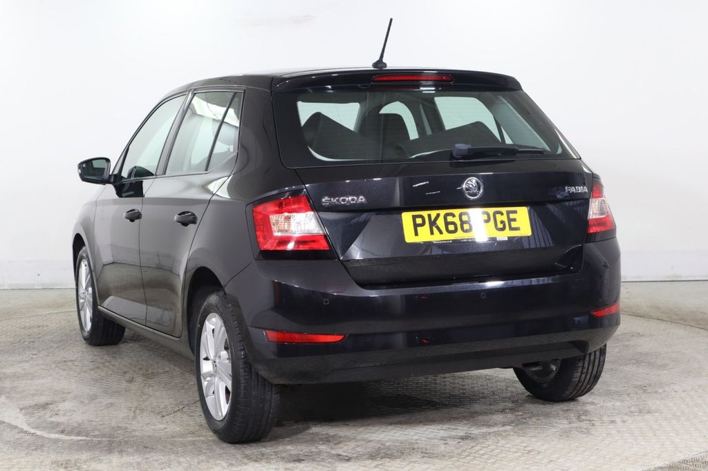 Used Skoda Fabia 2018 for sale - 77668947: Photo 5