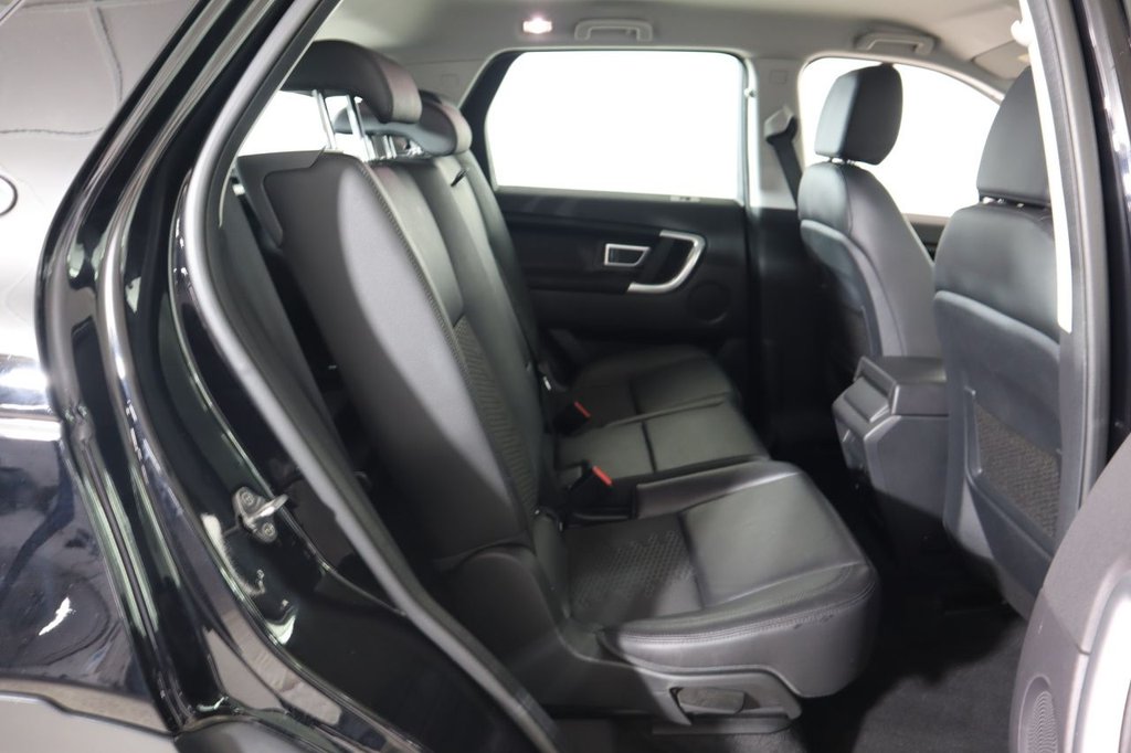 Used Land Rover Discovery Sport 2018 for sale - 77048835: Photo 14