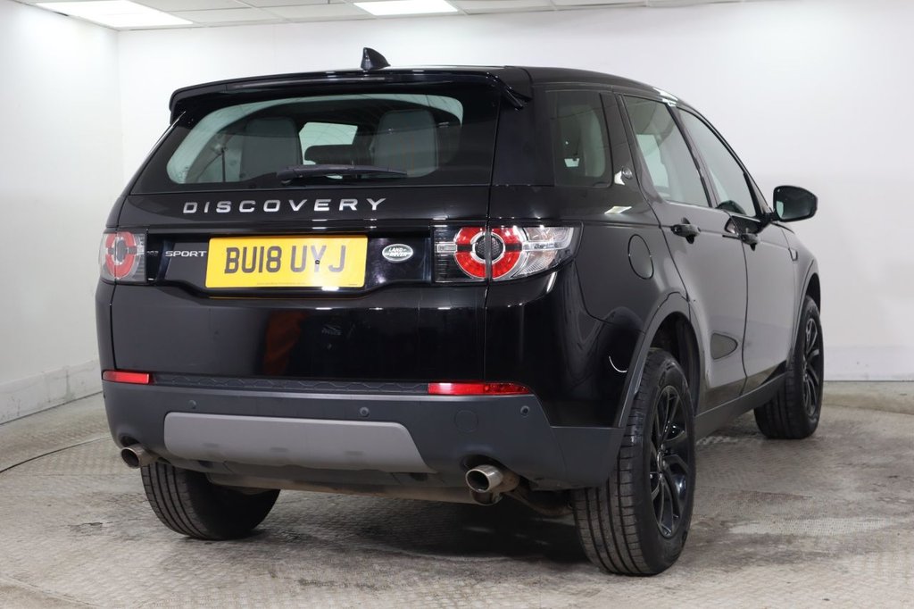 Used Land Rover Discovery Sport 2018 for sale - 77048835: Photo 4