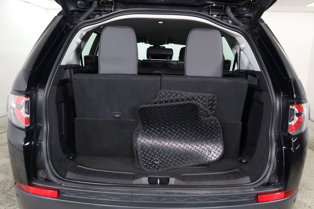 Used Land Rover Discovery Sport 2018 for sale - 77048835: Photo 9