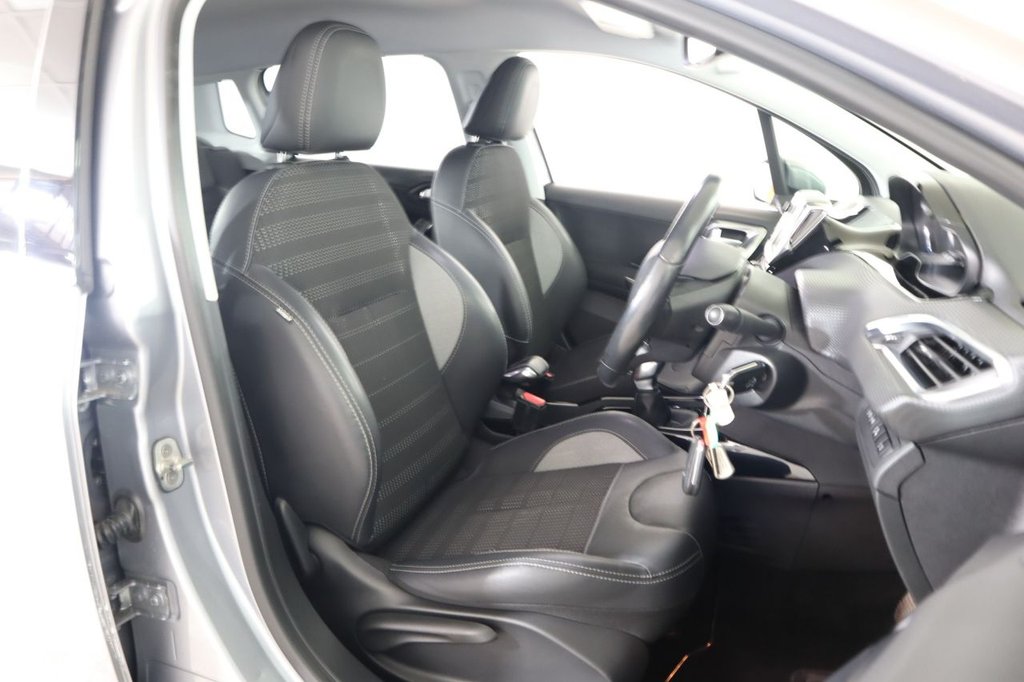 Used Peugeot 2008 2018 for sale - 76570447: Photo 13