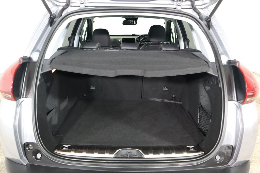 Used Peugeot 2008 2018 for sale - 76570447: Photo 9