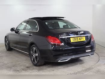 Used Mercedes-Benz C Class 2019 for sale - 79791303: Photo