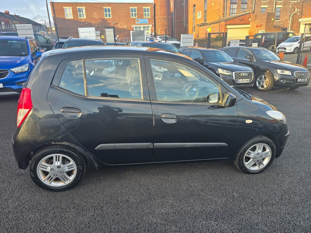 Used Hyundai i10 2010 for sale - 77655271: Photo 7