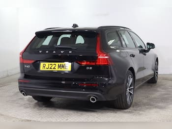 Used Volvo V60 2022 for sale - 79738367: Photo