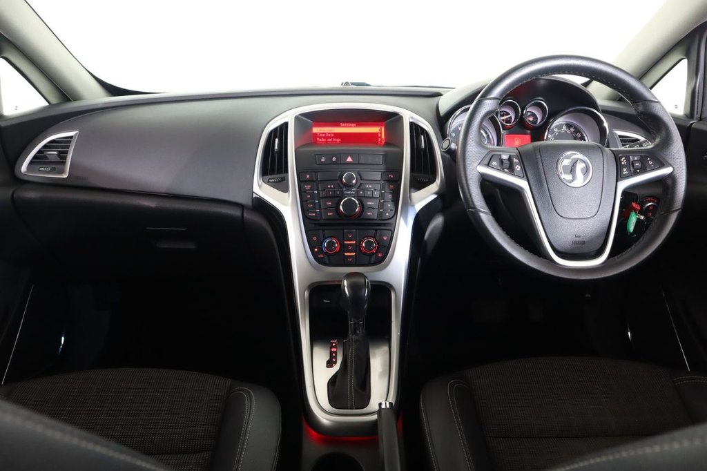 Used Vauxhall Astra GTC 2014 for sale - 76642474: Photo 17