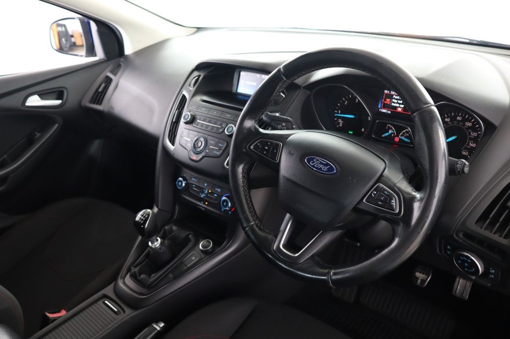 Used Ford Focus 2015 for sale - 76496618: Photo 12