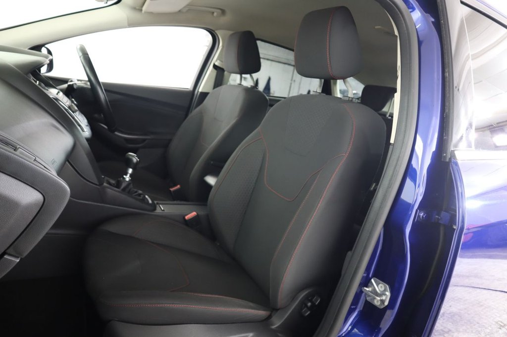 Used Ford Focus 2015 for sale - 76496618: Photo 15