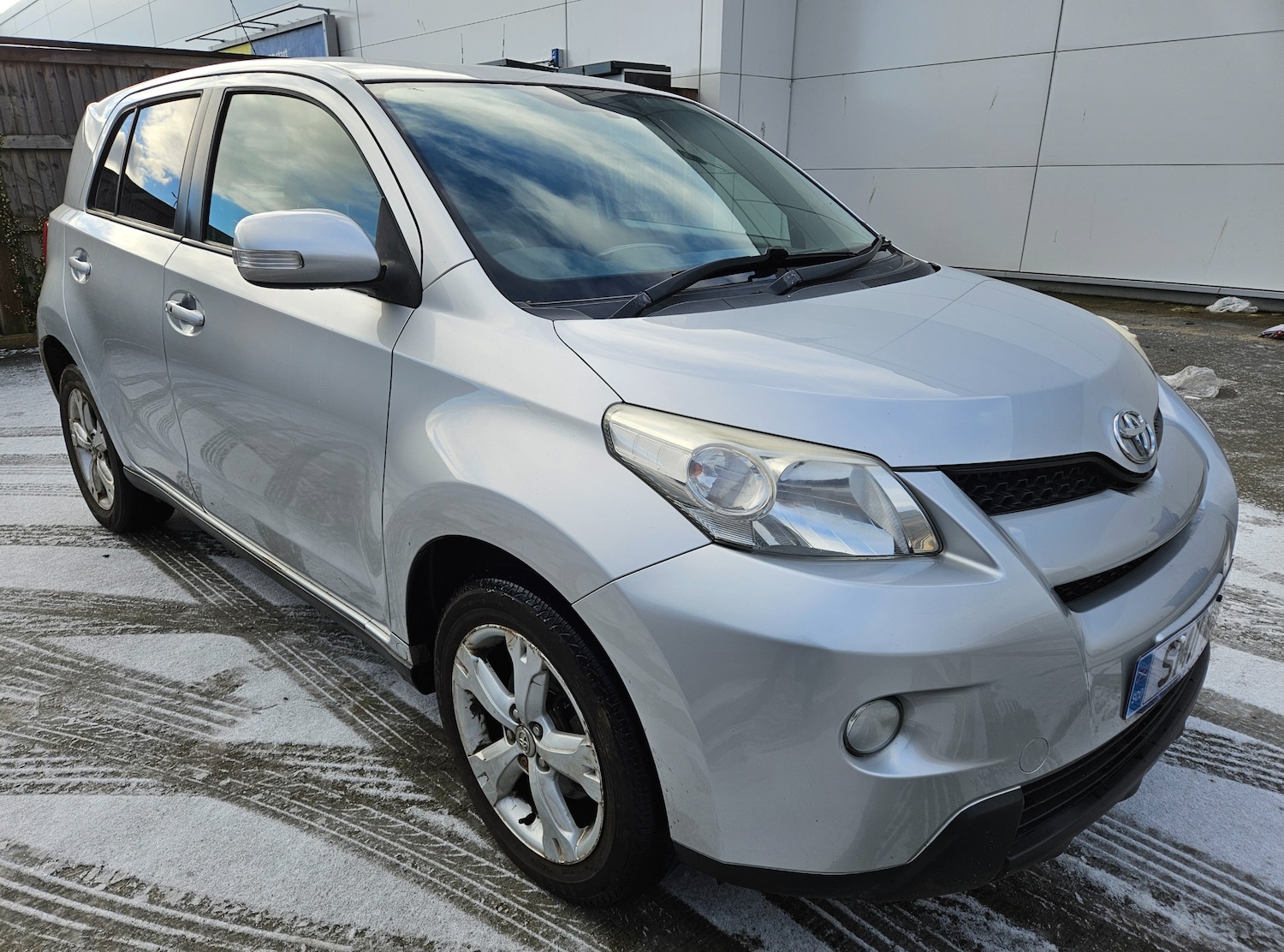 Used Toyota Urbancruiser 2011 for sale - 77164246: Photo 9
