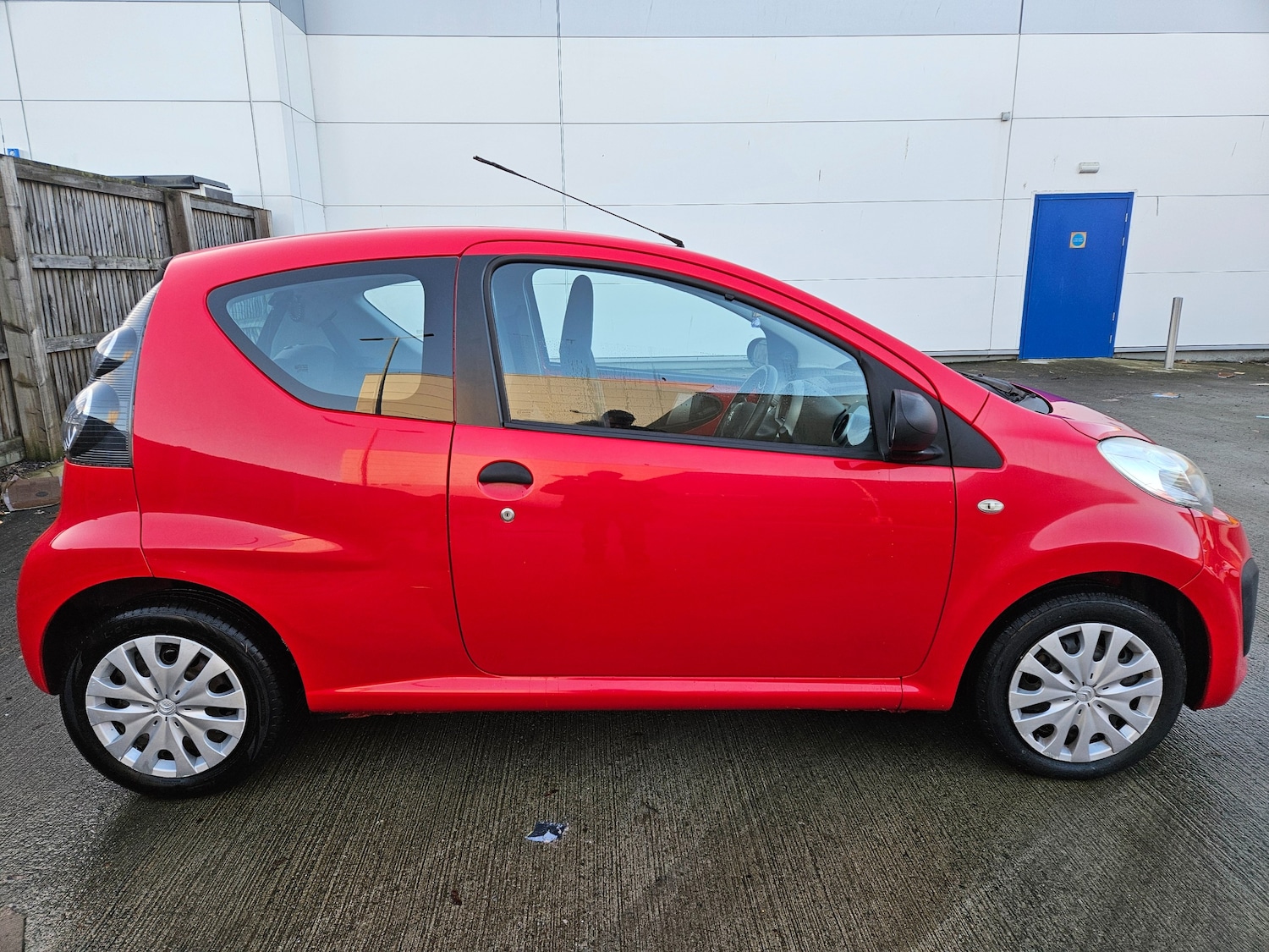 Used Citroen C1 2014 for sale - 76792460: Photo 8