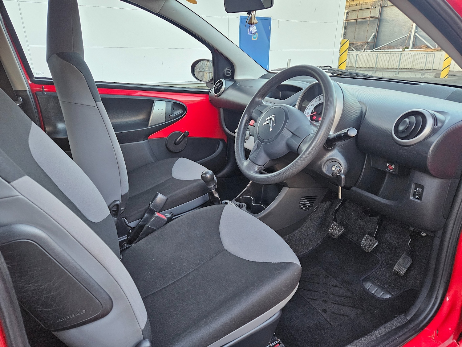 Used Citroen C1 2014 for sale - 76792460: Photo 9