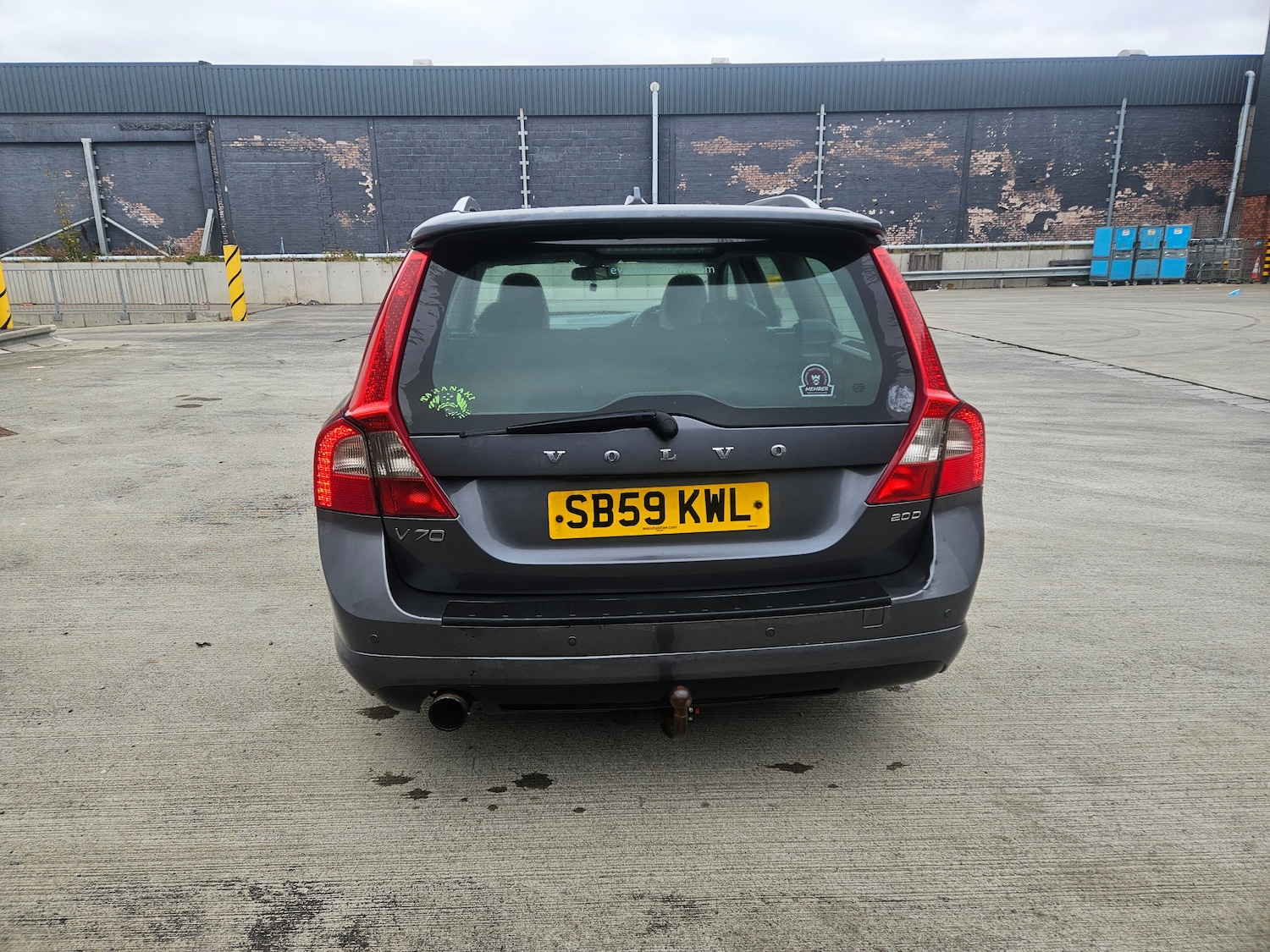 Used Volvo V70 2010 for sale - 76382787: Photo 6