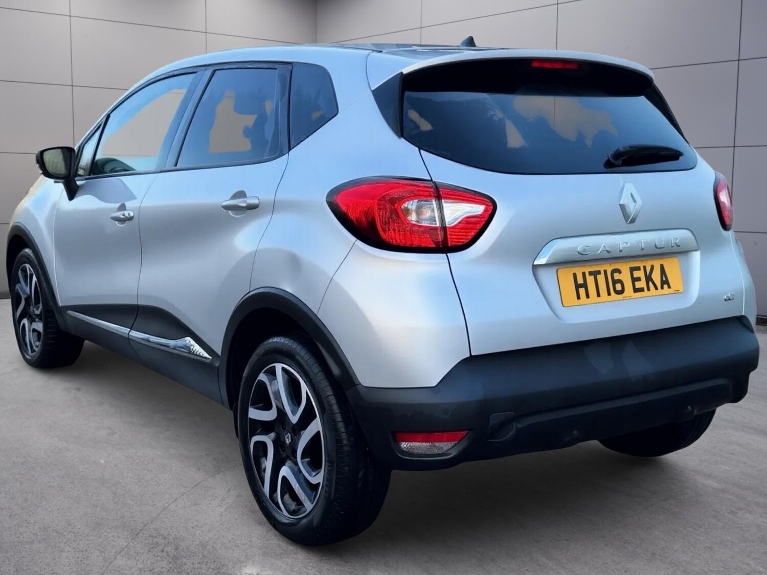 Used Renault Captur for sale - 78139766: Photo 7