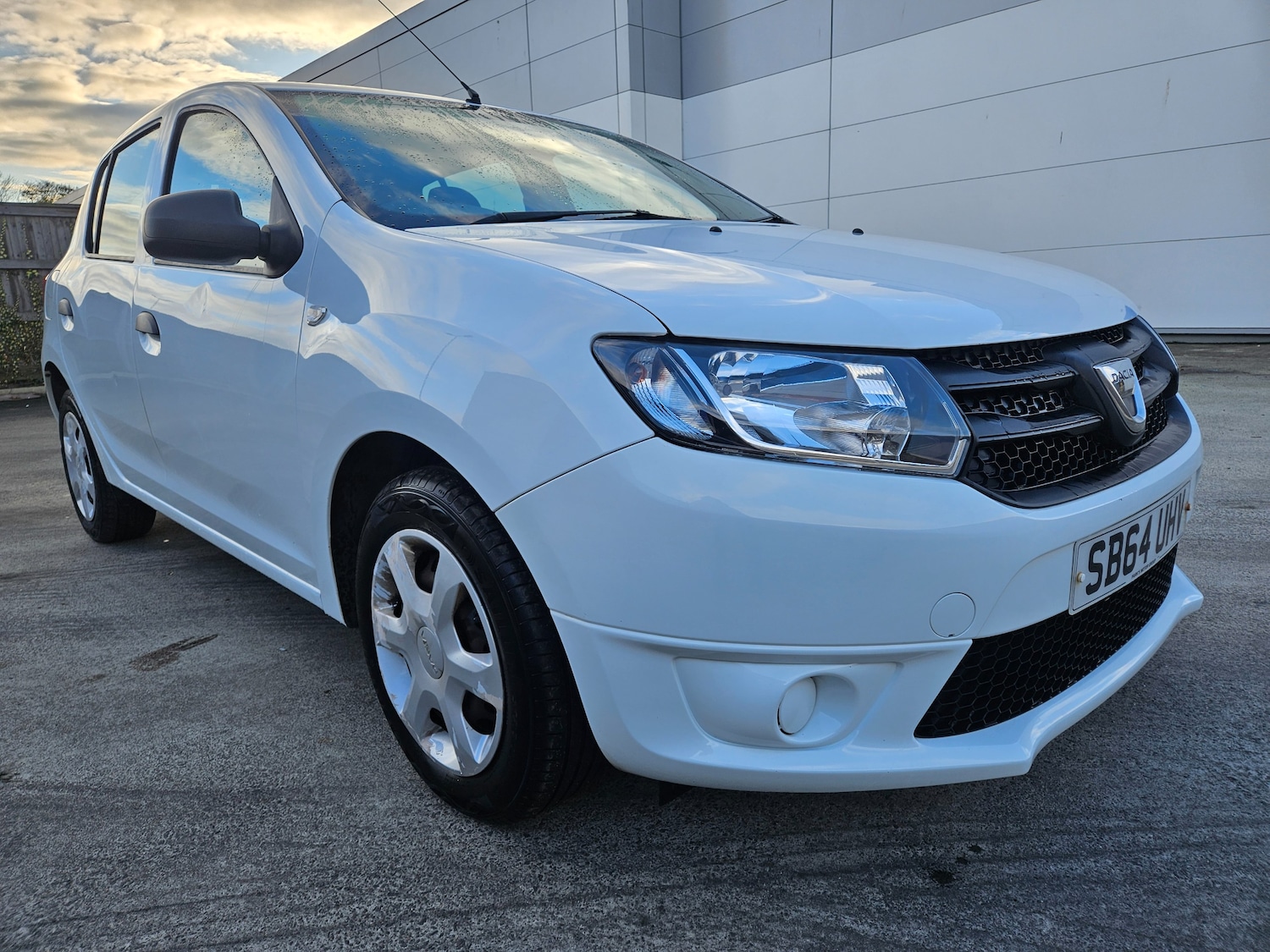 Used Dacia Sandero 2014 for sale - 76518084: Photo 1