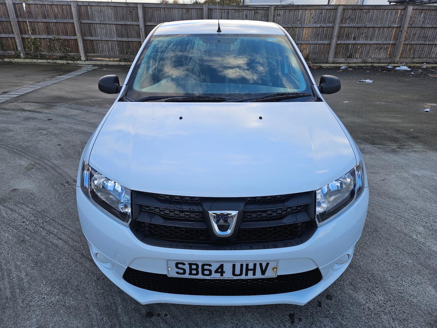 Used Dacia Sandero 2014 for sale - 76518084: Photo 2