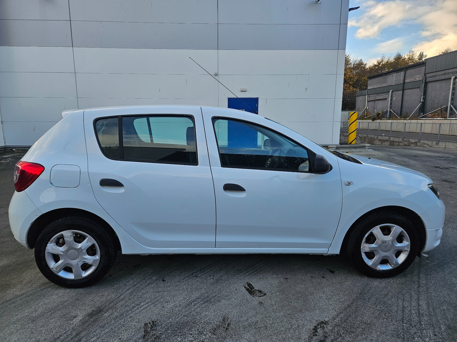 Used Dacia Sandero 2014 for sale - 76518084: Photo 9