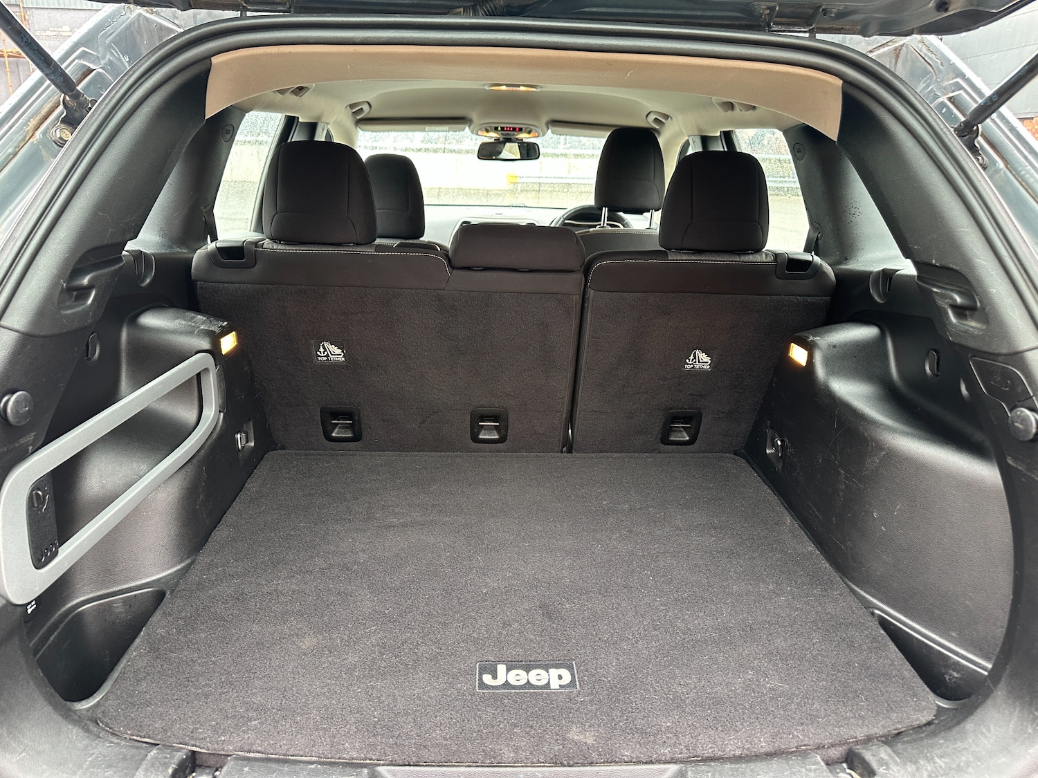 Used Jeep Cherokee for sale - 77759548: Photo 9