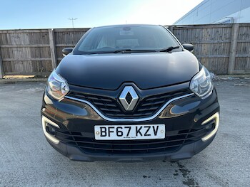 Used Renault Captur 2017 for sale - 77855837: Photo