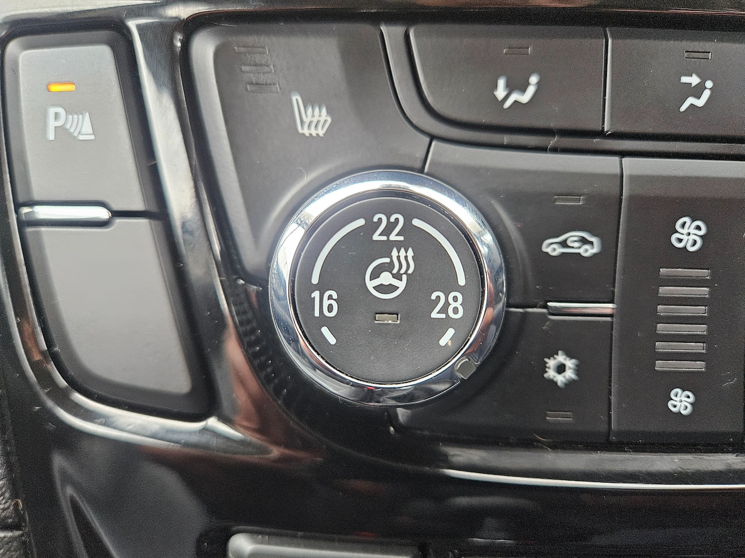 Used Vauxhall Mokka X 2017 for sale - 76438925: Photo 17