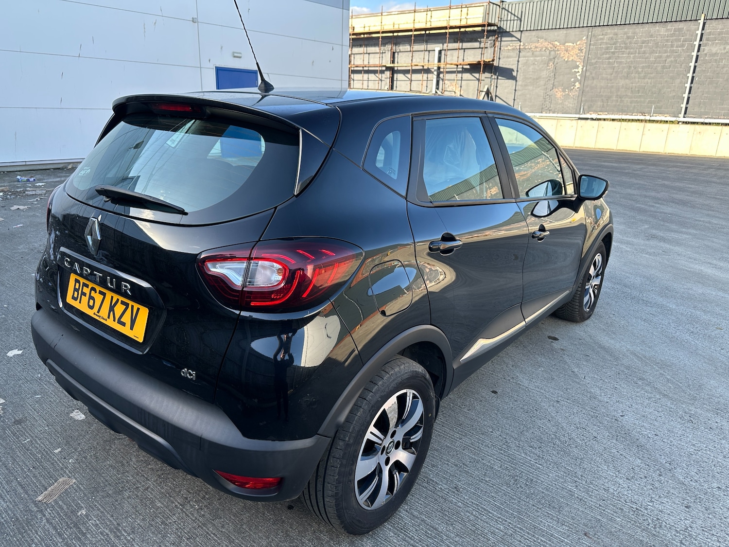 Used Renault Captur 2017 for sale - 77743454: Photo 11