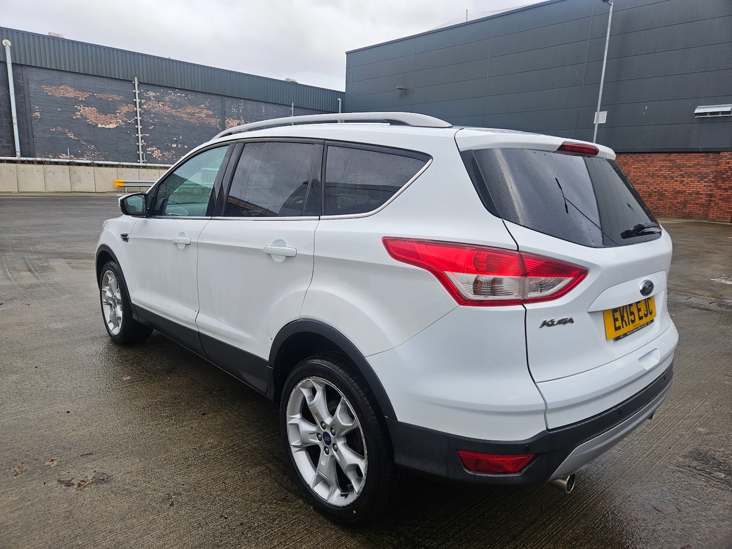 Used Ford Kuga 2015 for sale - 77378281: Photo 5