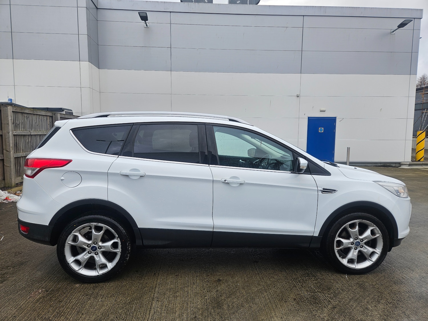 Used Ford Kuga 2015 for sale - 77378281: Photo 8