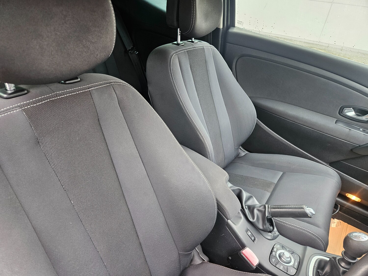 Used Renault Megane 2010 for sale - 77614628: Photo 13