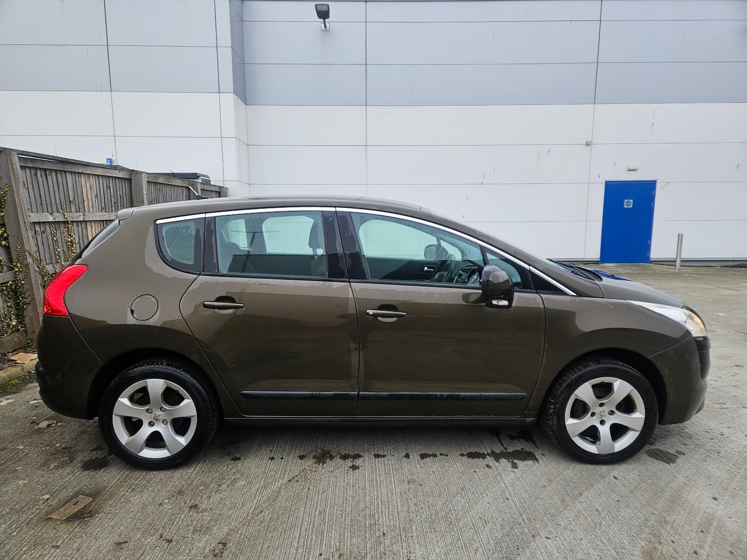 Used Peugeot 3008 for sale - 77562645: Photo 10