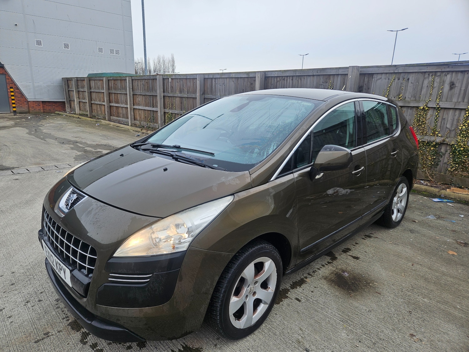 Used Peugeot 3008 for sale - 77562645: Photo 4