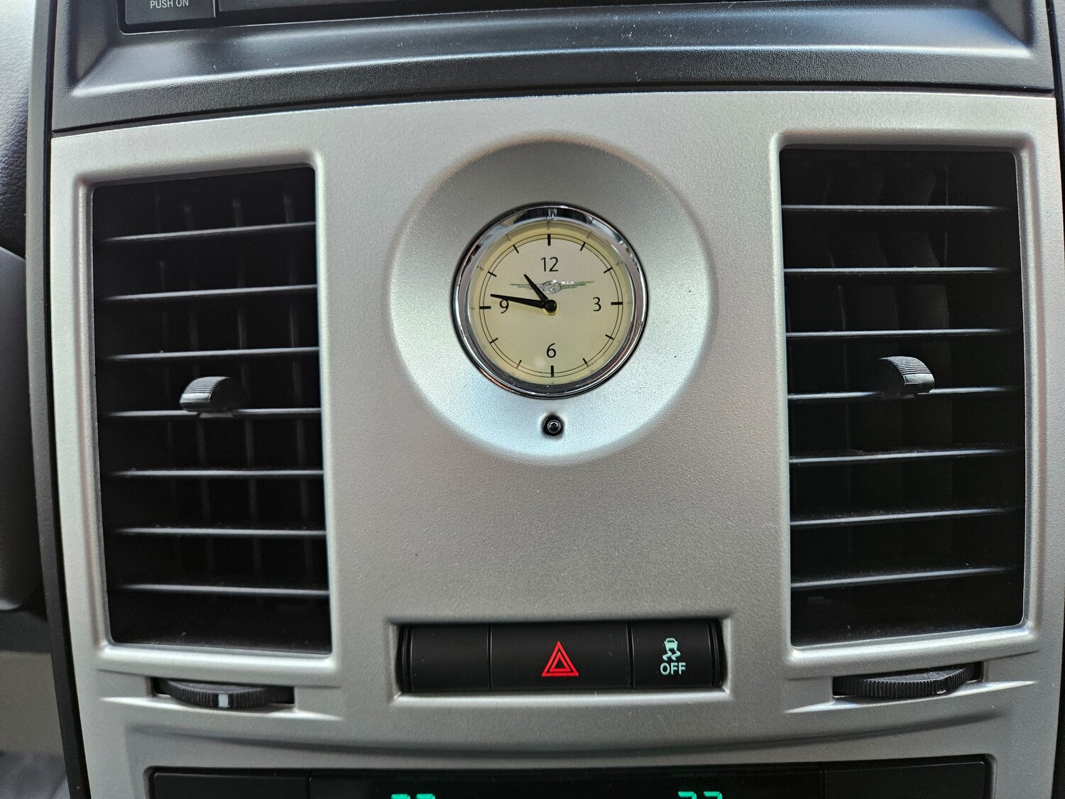 Used Chrysler Grand Voyager for sale - 78197196: Photo 18