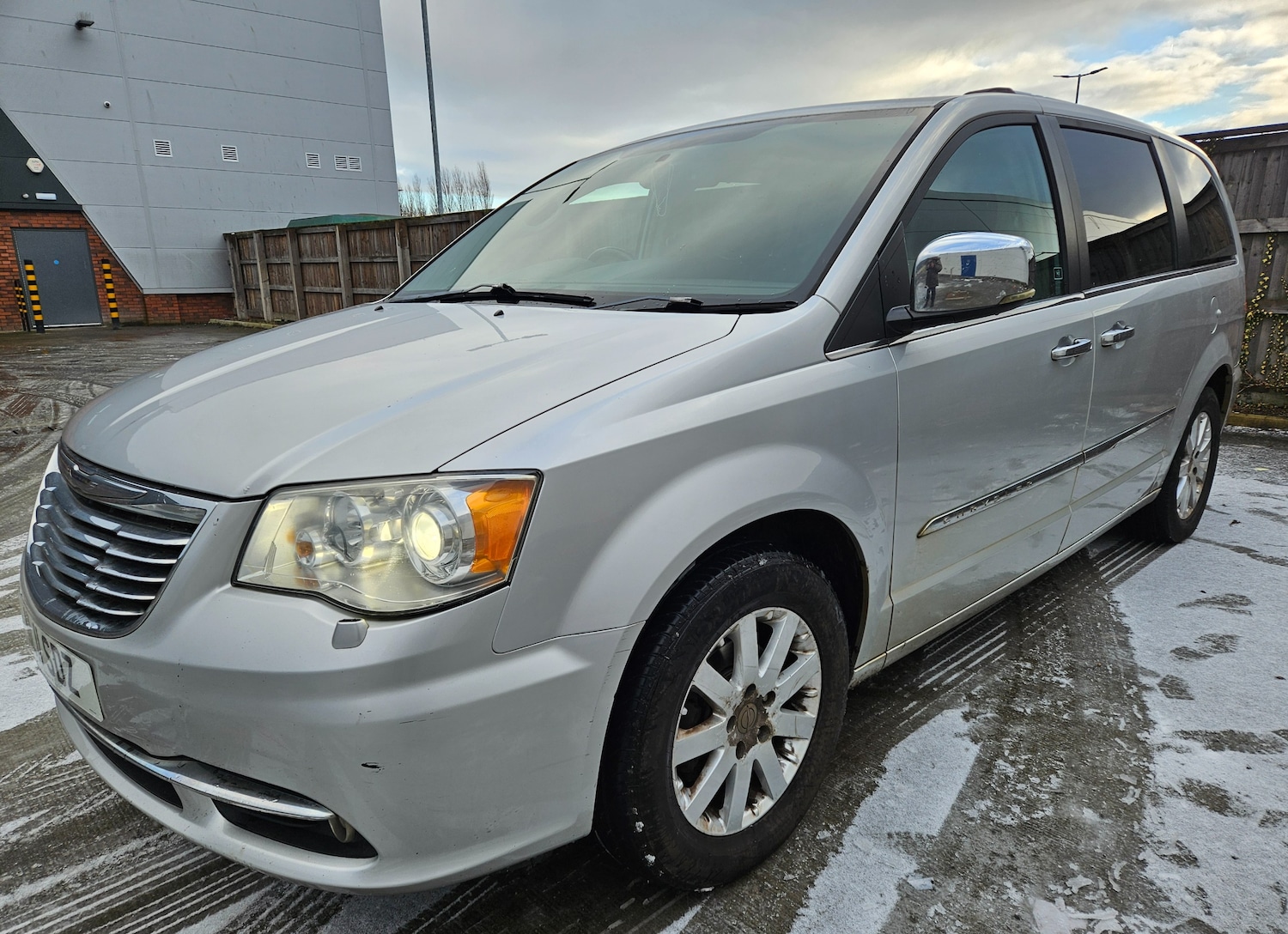 Used Chrysler Grand Voyager for sale - 78197196: Photo 4