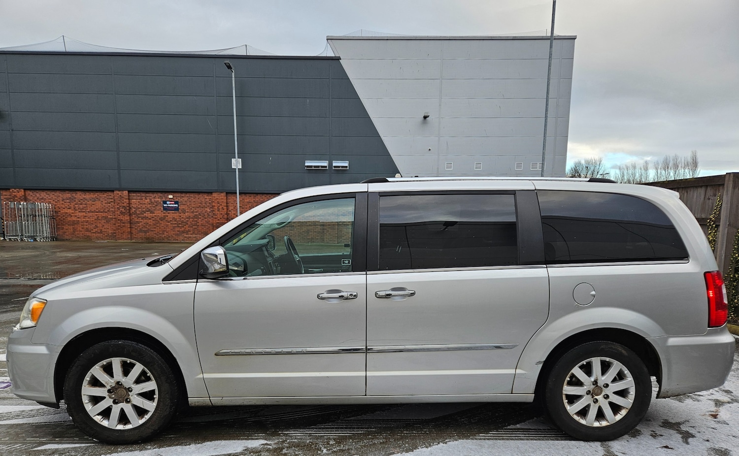 Used Chrysler Grand Voyager for sale - 78197196: Photo 5