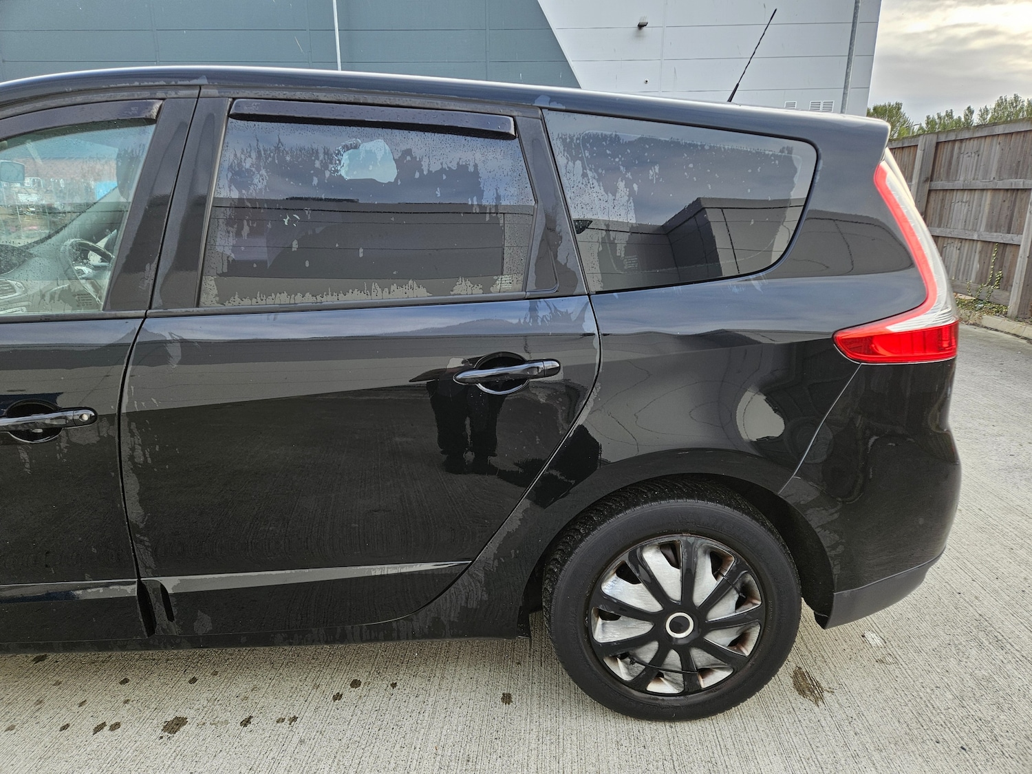 Used Renault Grand Scenic 2011 for sale - 76531497: Photo 7