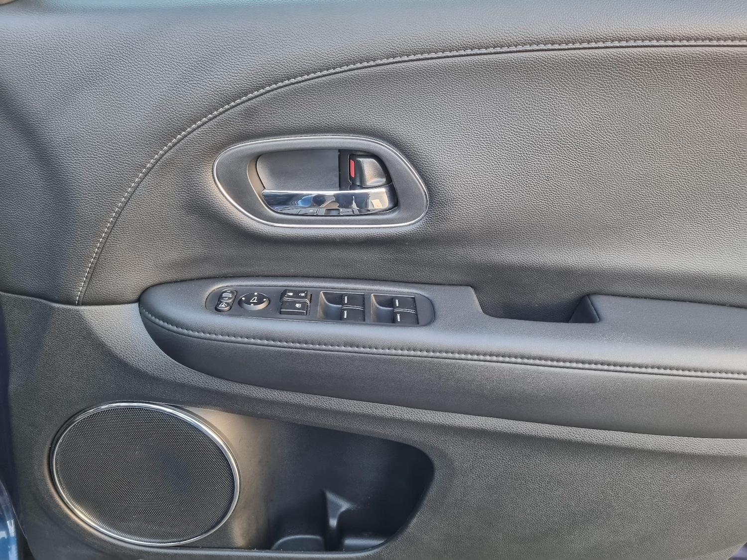 Used Honda HR-V 2015 for sale - 77019200: Photo 17