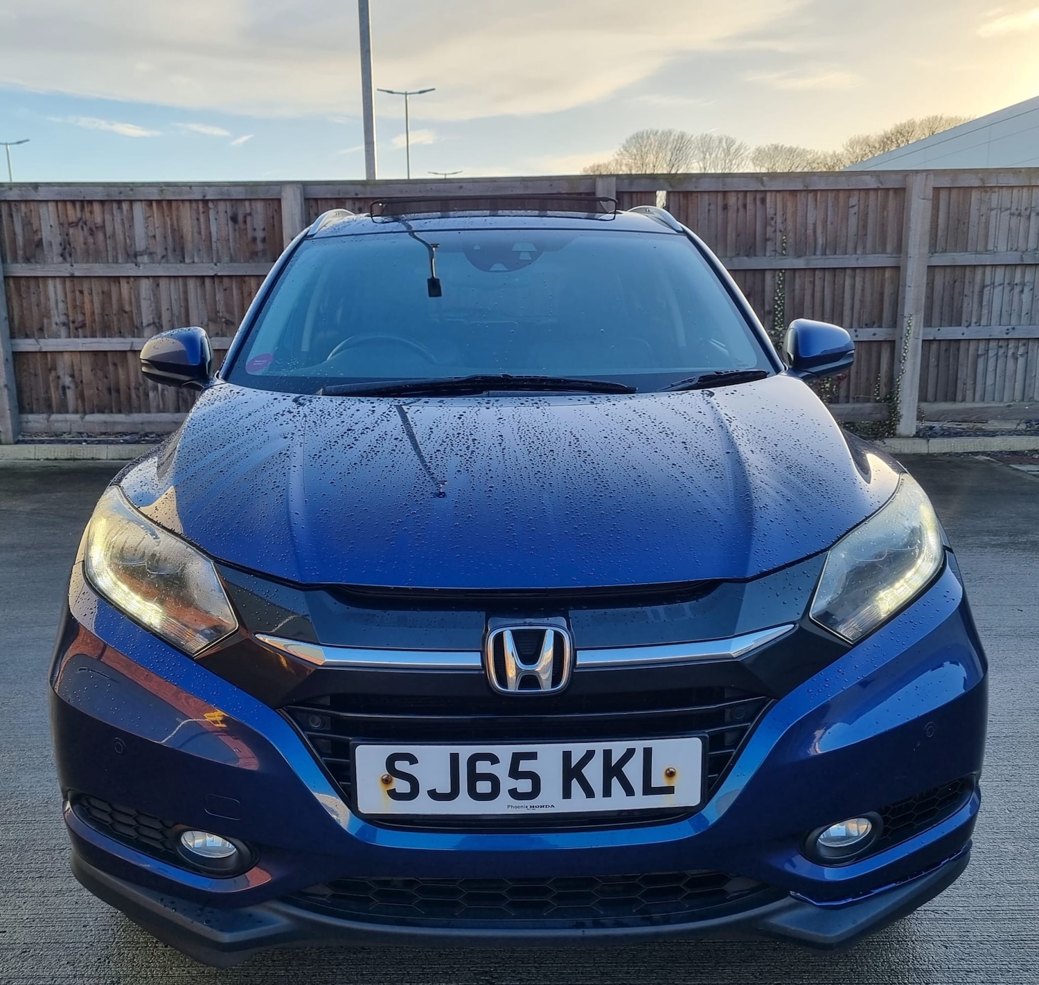 Used Honda HR-V 2015 for sale - 77019200: Photo 2