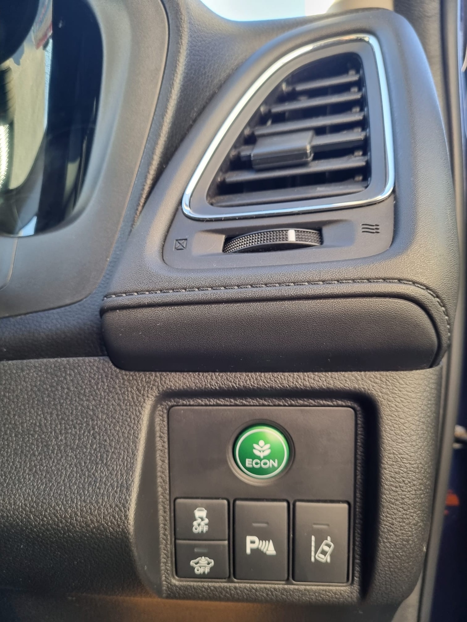 Used Honda HR-V 2015 for sale - 77019200: Photo 29