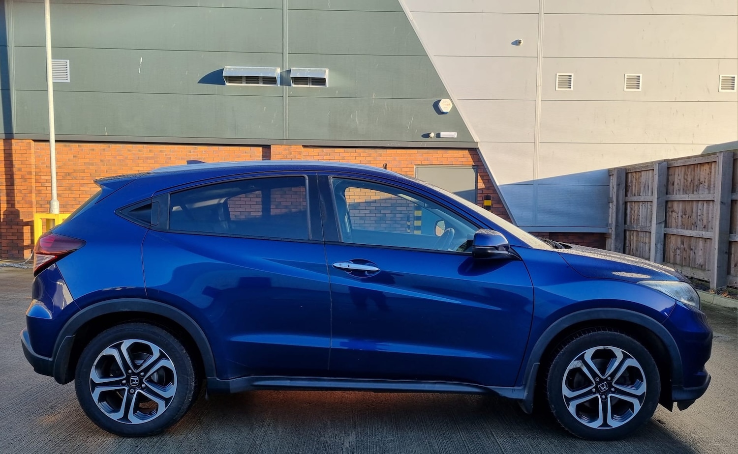 Used Honda HR-V 2015 for sale - 77019200: Photo 7