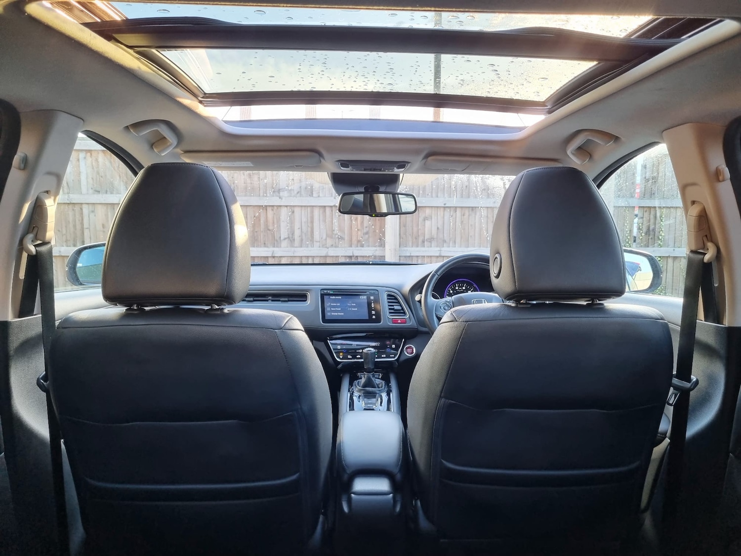 Used Honda HR-V 2015 for sale - 77019200: Photo 9