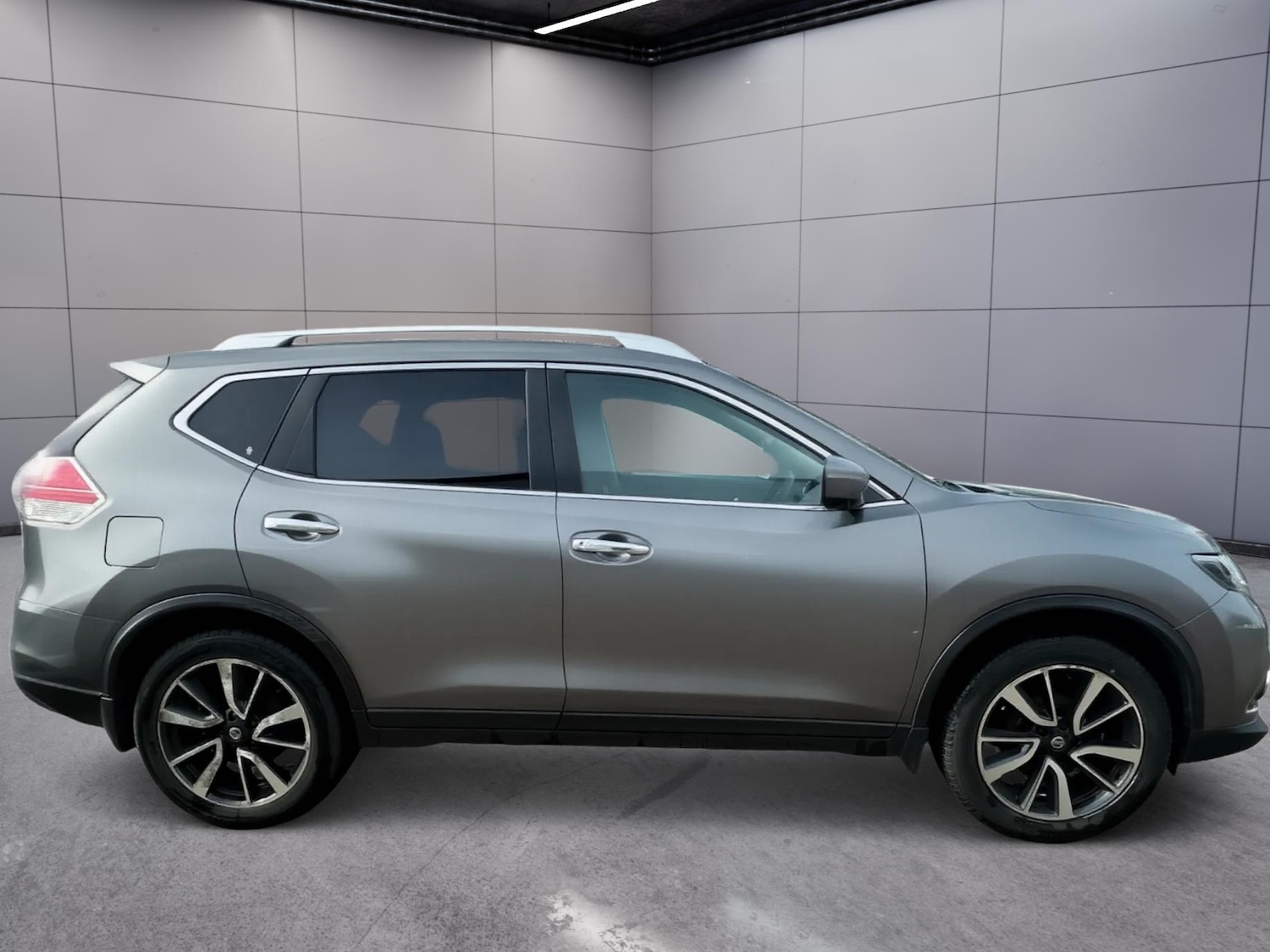 Used Nissan X-Trail 2017 for sale - 78074858: Photo 3