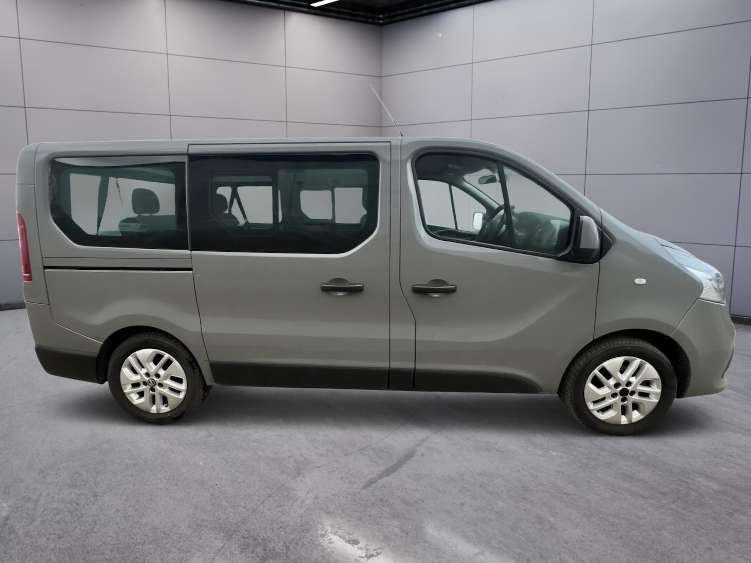 Used Nissan NV300 2017 for sale - 78074855: Photo 3