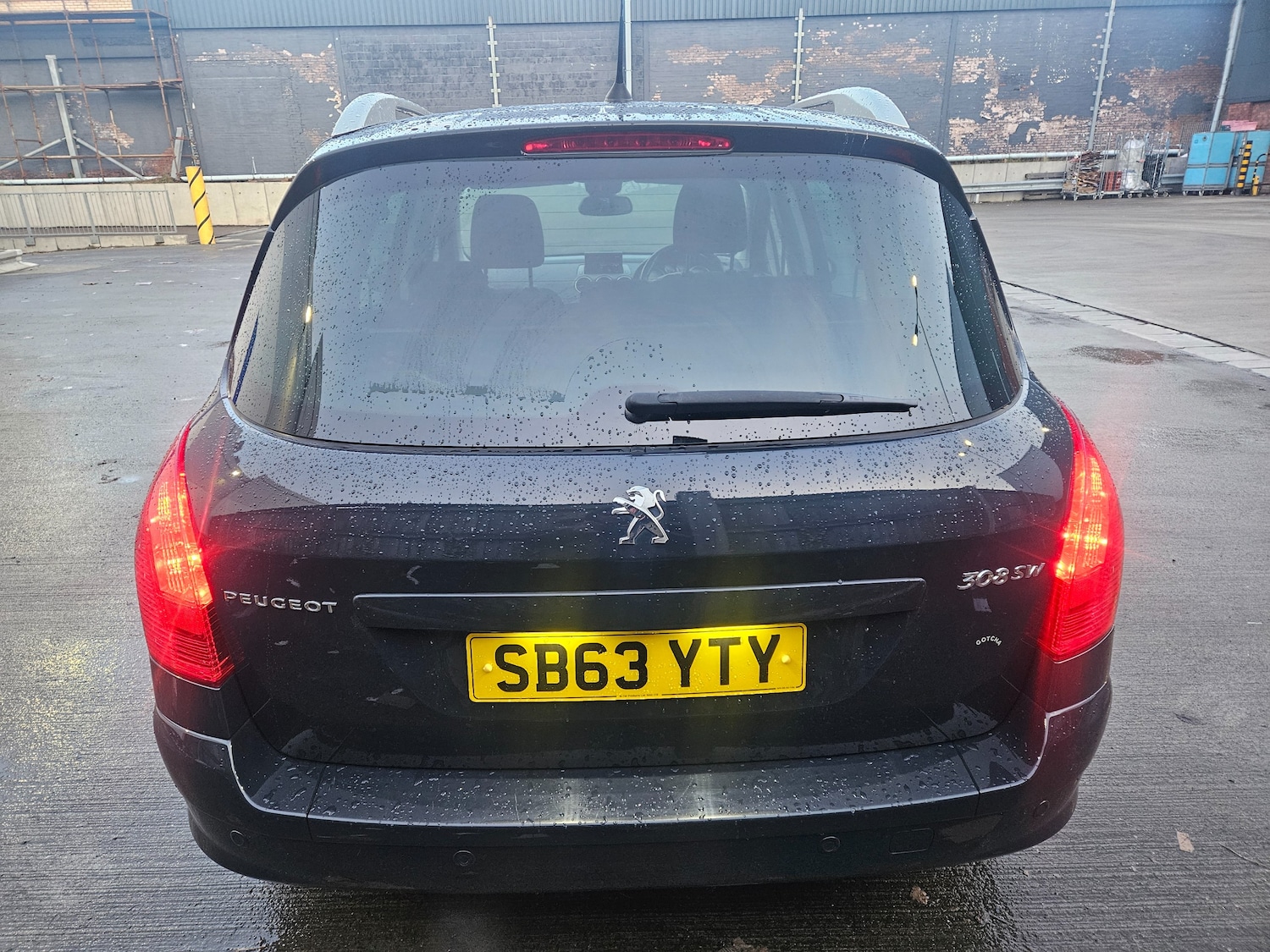 Used Peugeot 308 2014 for sale - 77931759: Photo 9