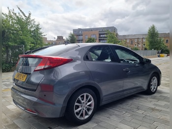 Used Honda Civic 2013 for sale - 75982917: Photo 4