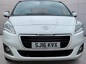 Used Peugeot 5008 2016 for sale - 79608472: Photo