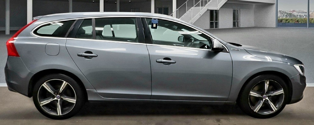 Used Volvo V60 2016 for sale - 77164249: Photo 5