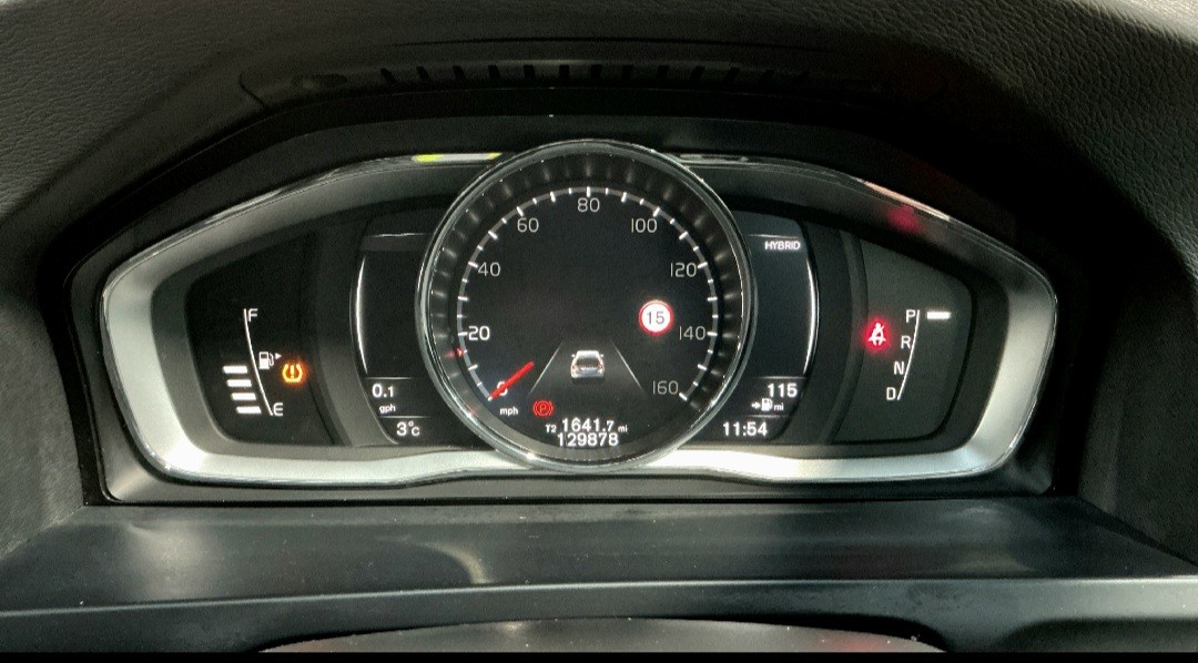 Used Volvo V60 2016 for sale - 77164249: Photo 7