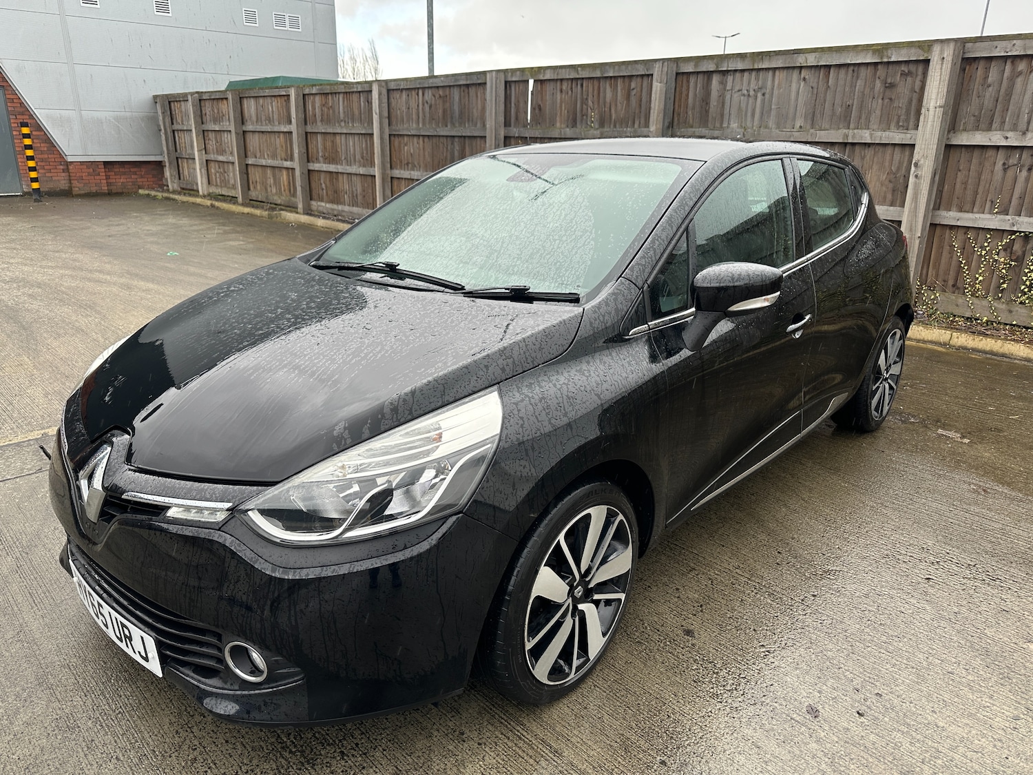 Used Renault Clio for sale - 77888746: Photo 3