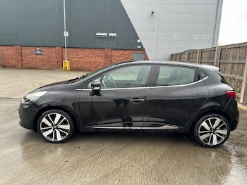 Used Renault Clio 2015 for sale - 77888746: Photo