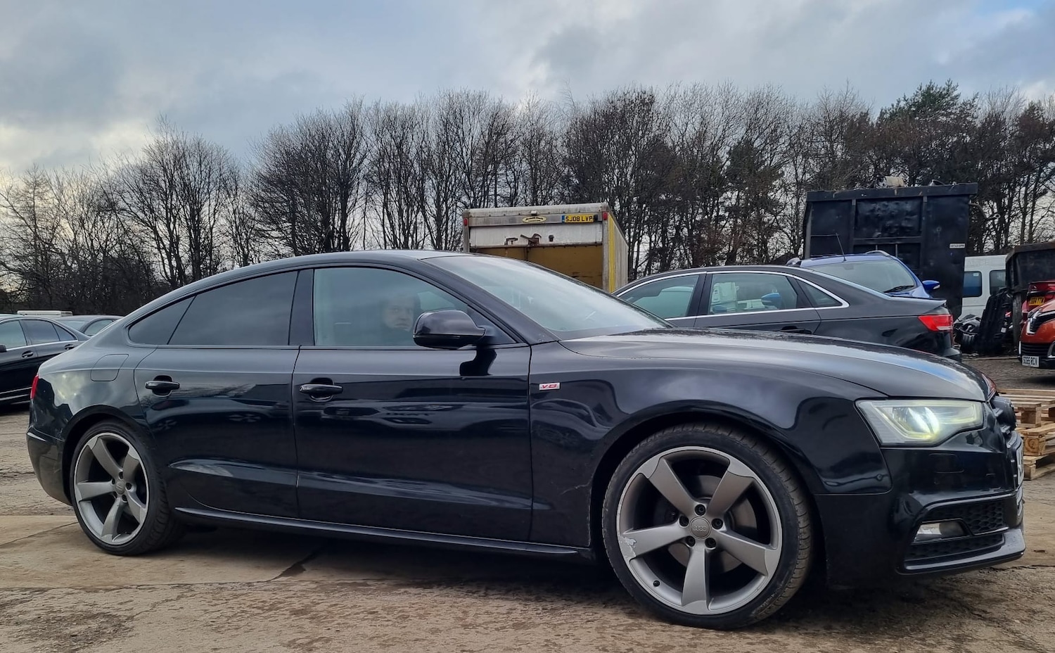 Used Audi A5 2011 for sale - 77378282: Photo 2