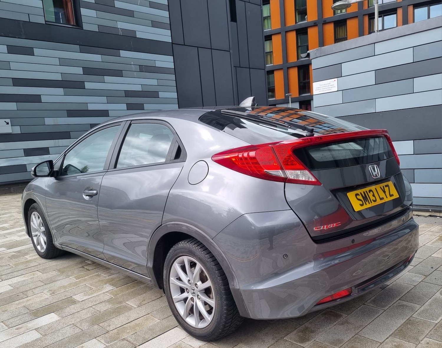 Used Honda Civic 2013 for sale - 76969107: Photo 4