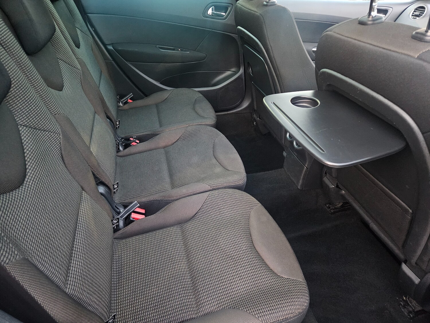 Used Peugeot 308 2014 for sale - 77364096: Photo 16